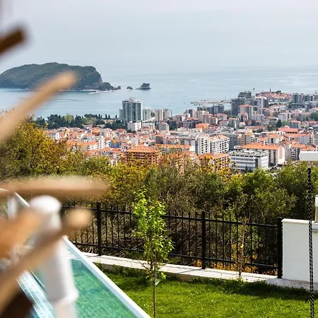 Reset 4* Budva